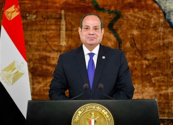 الرئيس السيسي يعزي خادم الحرمين في ضحايا طائرة أرامكو