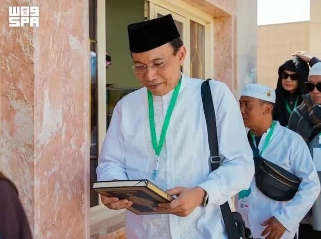 الجهود السعودية في خدمة الإسلام والمسلمين: إشادة دولية واسعة