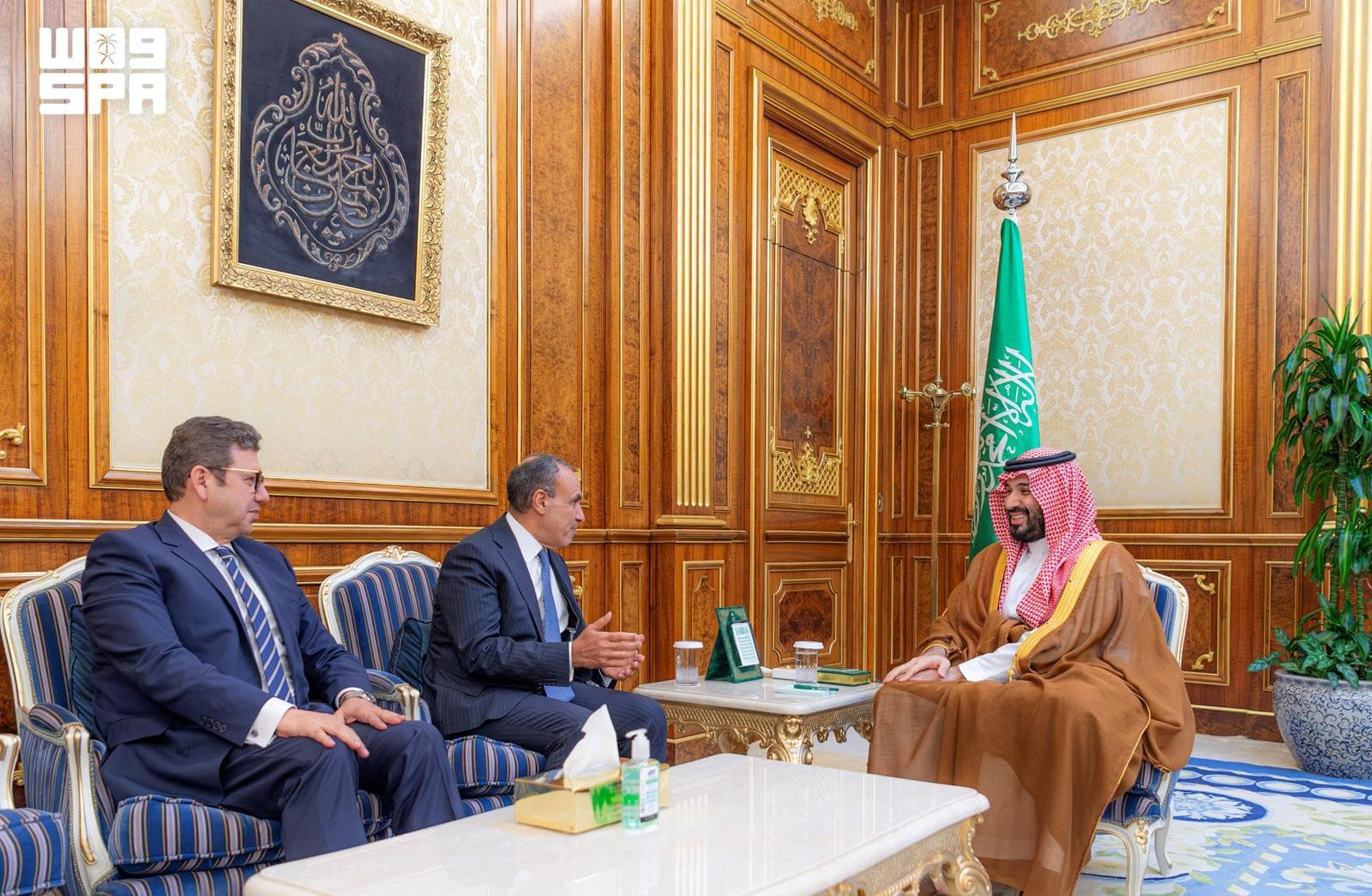ولي العهد الأمير محمد بن سلمان يستقبل وزير الخارجية المصري الدكتور بدر عبدالعاطي في الديوان الملكي بقصر اليمامة بالرياض